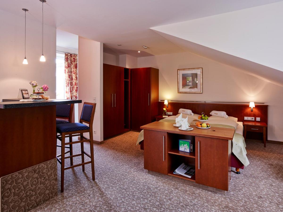 Parkhotel Rothof Мюнхен Екстериор снимка